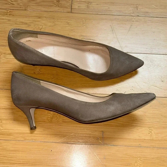 J. Crew Taupe Leather Suede Low Kitten Heels
Size 6.5 - Picture 1 of 9